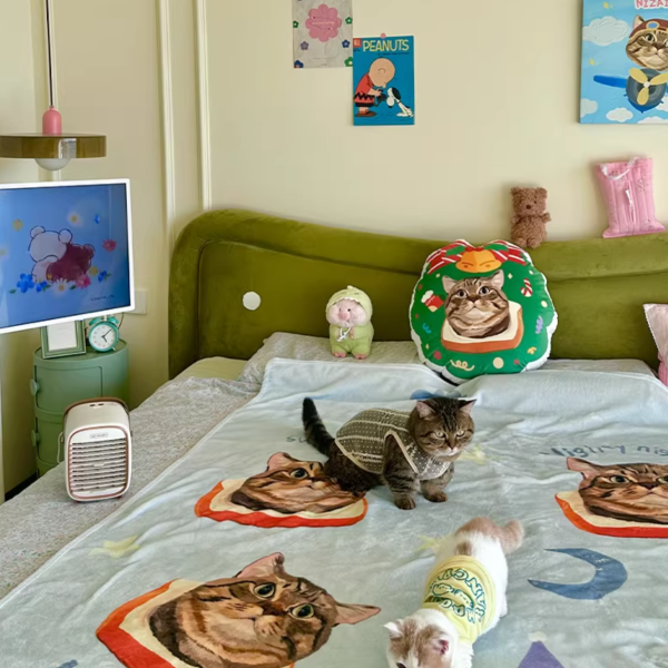 Custom Pet Photo Blanket – Personalized Dog & Cat Blanket